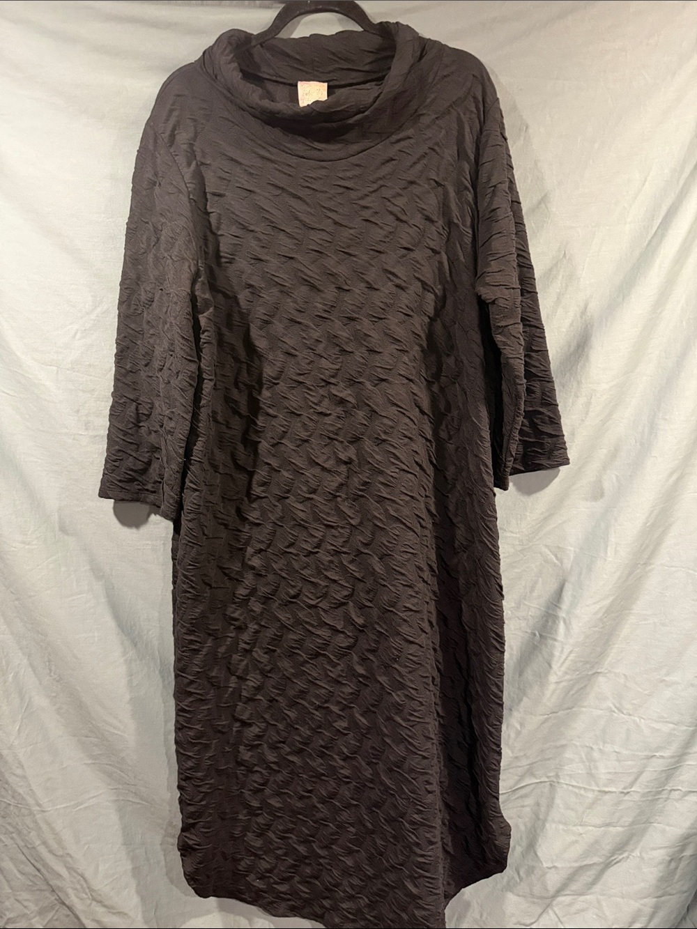 Zadie B’s Black Textured Cowl Neck Women's Dress